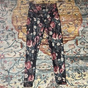 Reversible high rise leggings. One side is roses. The other is leopard print.